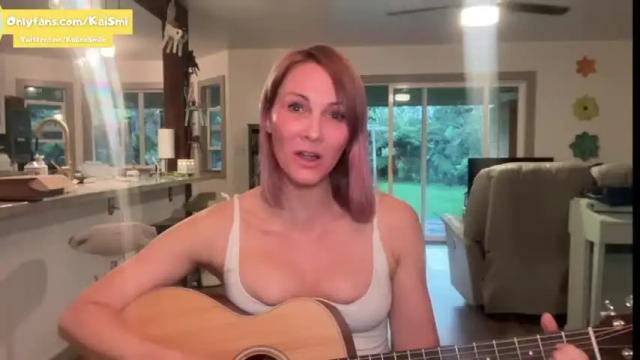 Image 12 of kaileeshy Stream on Chaturbate on 14 months ago