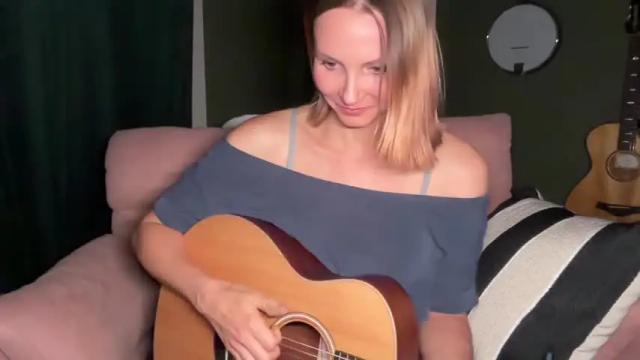 Image 12 of kaileeshy Stream on Chaturbate on 1 month ago