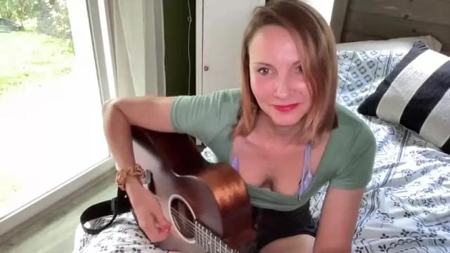 Image 4 of kaileeshy Stream on Chaturbate on 1 month ago