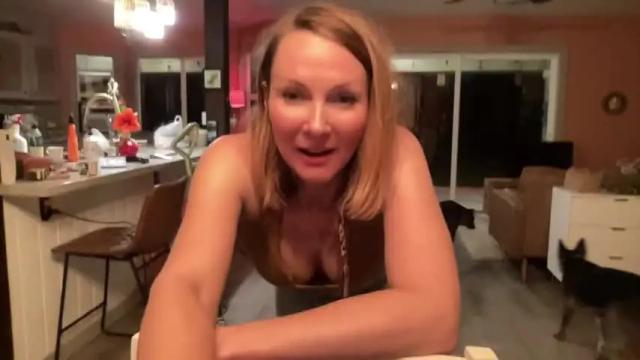 Image 3 of kaileeshy Stream on Chaturbate on 24 days ago