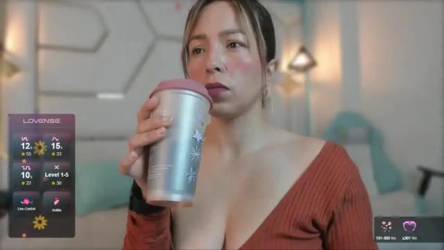 Image 7 of kailywilliams_ Stream on Chaturbate on 16 months ago