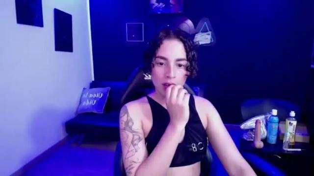 Image 2 of kairalopez_ Stream on Chaturbate on 20 months ago