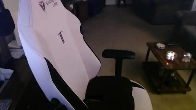 Image 4 of kait331 Stream on Chaturbate on 1 month ago