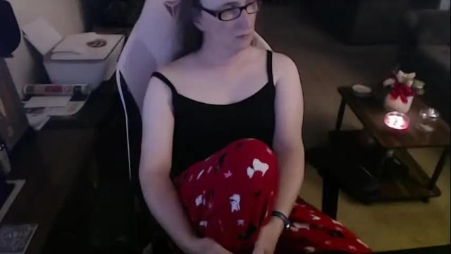 Image 3 of kait331 Stream on Chaturbate on 1 day ago