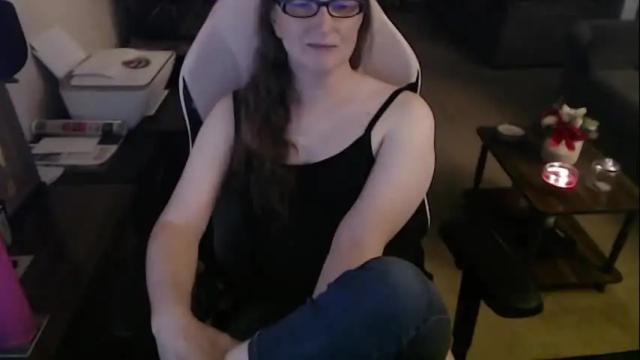 Image 2 of kait331 Stream on Chaturbate on 20 hours ago