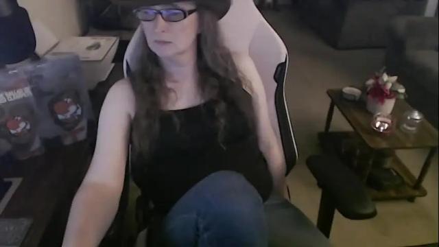 Image 8 of kait331 Stream on Chaturbate on 2 months ago