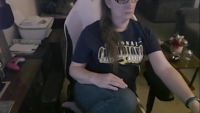Image 3 of kait331 Stream on Chaturbate on 1 month ago