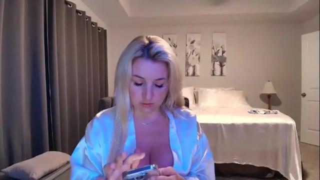 Image 4 of kaliii_jones Stream on Chaturbate on 7 days ago