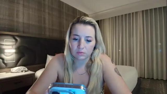 Image 4 of kaliii_jones Stream on Chaturbate on 1 month ago