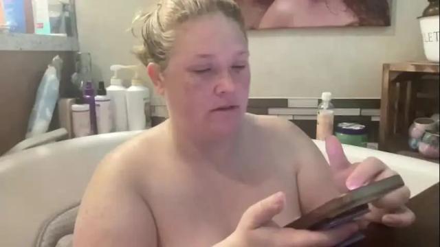 Image 7 of kalliefreya Stream on Chaturbate on 26 days ago