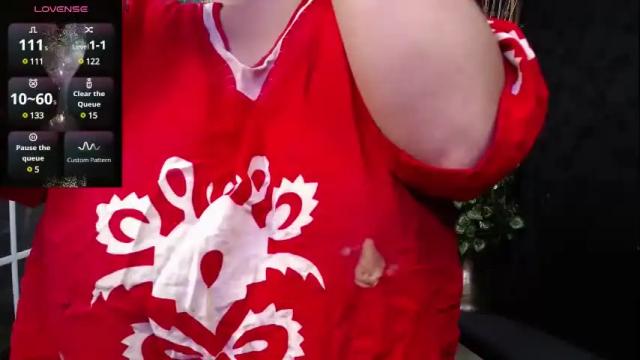 Image 8 of kalpananaisha_ Stream on Chaturbate on 8 days ago