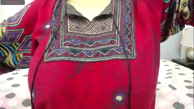 Image 12 of kalpananaisha_ Stream on Chaturbate on 2 months ago
