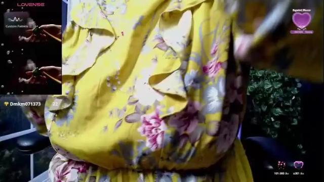 Image 10 of kalpananaisha_ Stream on Chaturbate on 2 months ago