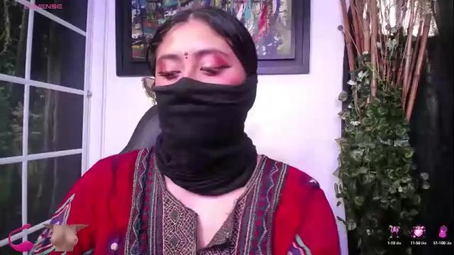 Image 10 of kalpananaisha_ Stream on Chaturbate on 1 month ago