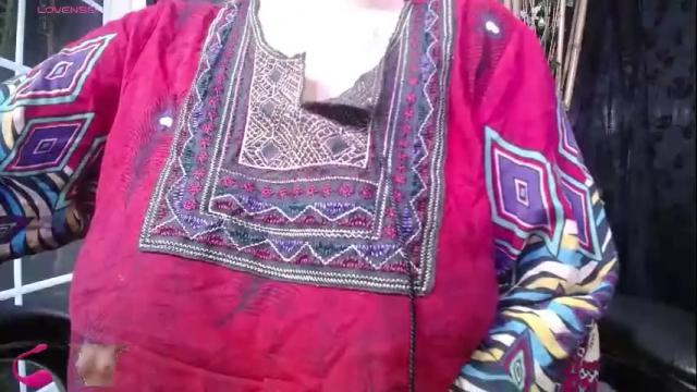 Image 4 of kalpananaisha_ Stream on Chaturbate on 1 month ago