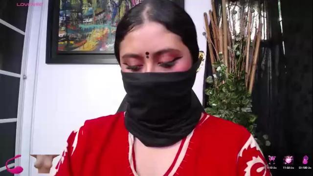 Image 11 of kalpananaisha_ Stream on Chaturbate on 1 month ago