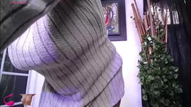 Image 10 of kalpananaisha_ Stream on Chaturbate on 1 month ago