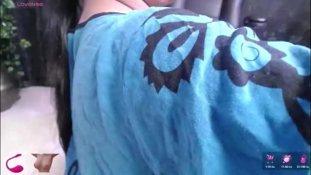 Image 4 of kalpananaisha_ Stream on Chaturbate on 21 days ago