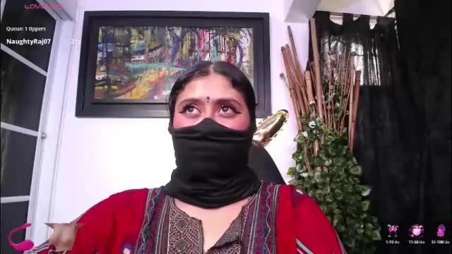 Image 10 of kalpananaisha_ Stream on Chaturbate on 20 days ago