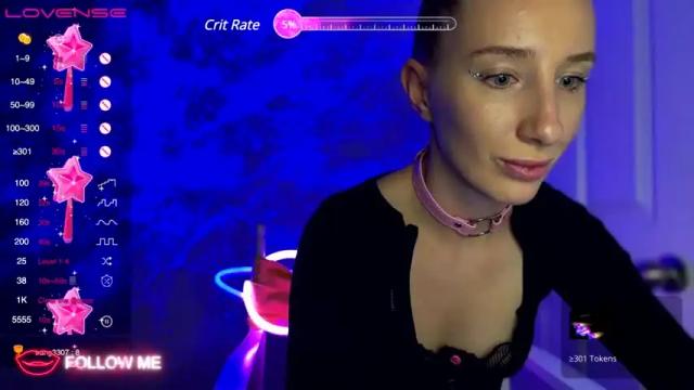 Image 3 of kalyestar Stream on Chaturbate on 17 months ago
