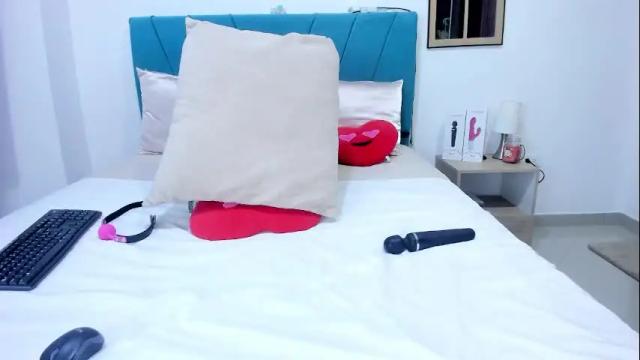 Image 7 of kam_lopez Stream on Chaturbate on 1 month ago