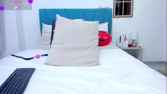 Image 2 of kam_lopez Stream on Chaturbate on 1 month ago
