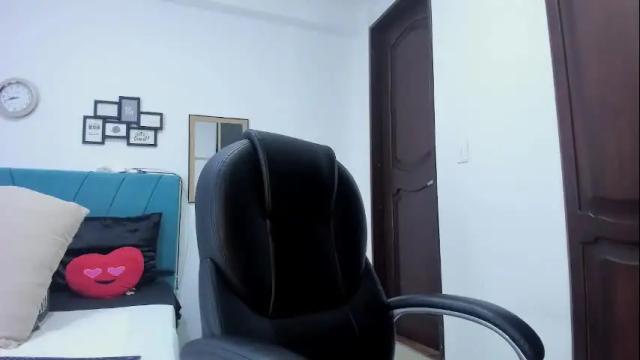 Image 11 of kam_lopez Stream on Chaturbate on 11 days ago