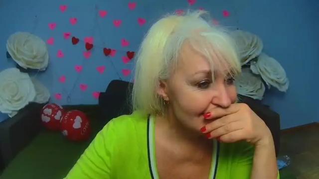 Image 8 of kamaliasim Stream on Chaturbate on 16 months ago