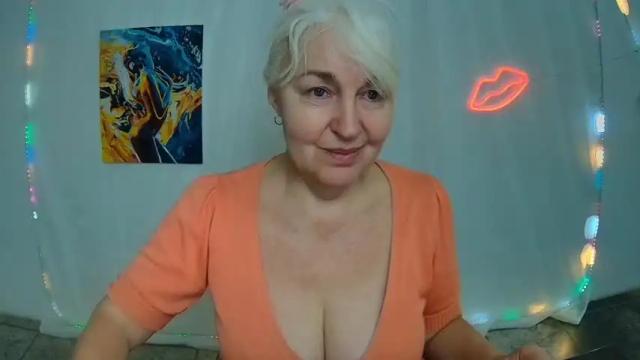 Image 10 of kamaliasim Stream on Chaturbate on 15 months ago