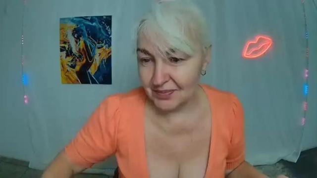 Image 4 of kamaliasim Stream on Chaturbate on 15 months ago