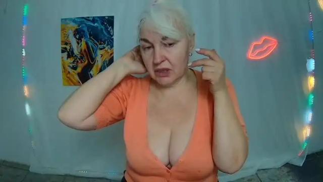 Image 6 of kamaliasim Stream on Chaturbate on 15 months ago