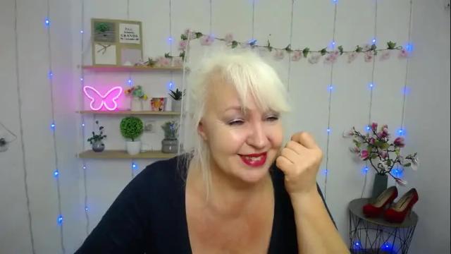 Image 2 of kamaliasim Stream on Chaturbate on 2 months ago