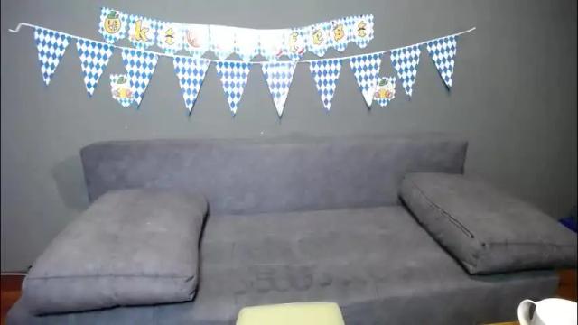 Image 4 of kamaliasim Stream on Chaturbate on 24 days ago