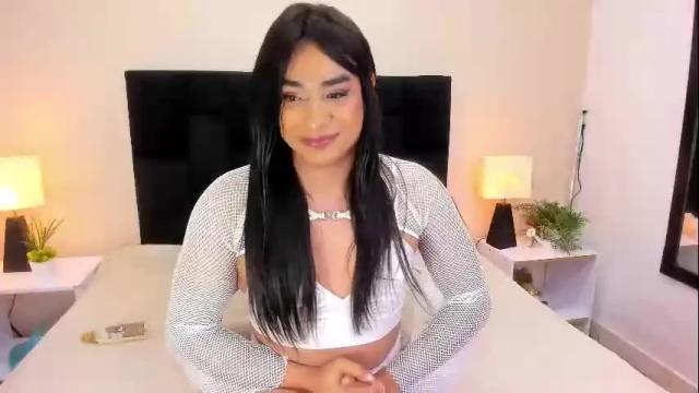 Image 8 of kamell_x26 Stream on Chaturbate on 1 month ago