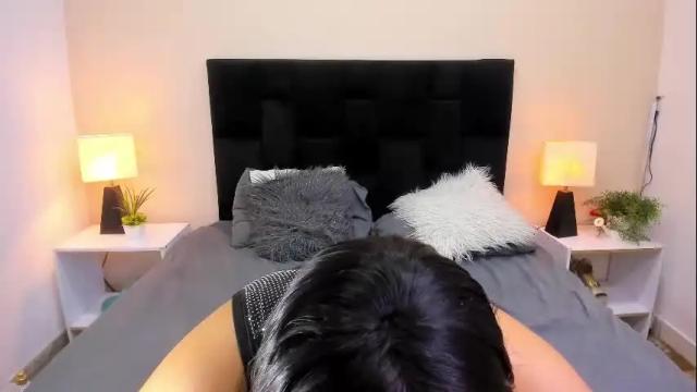 Image 6 of kamell_x26 Stream on Chaturbate on 1 month ago