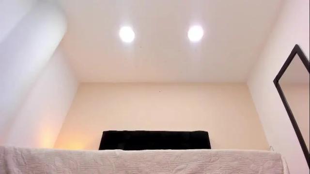 Image 3 of kamell_x26 Stream on Chaturbate on 3 days ago