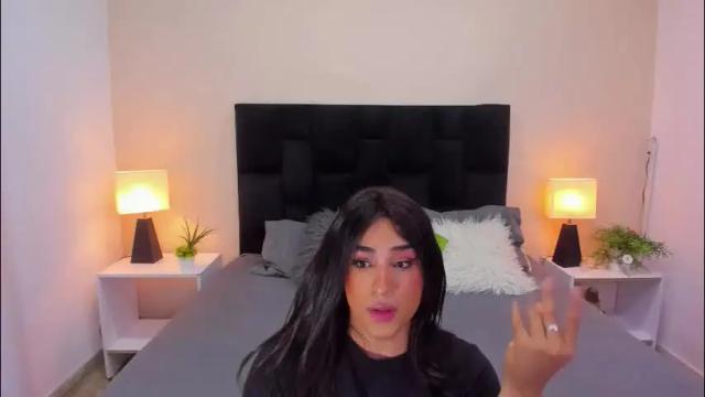 Image 3 of kamell_x26 Stream on Chaturbate on 2 months ago