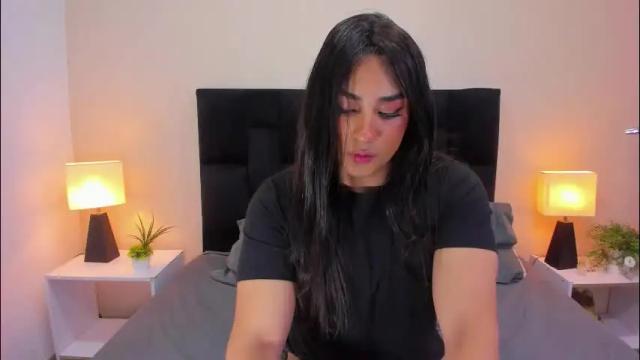 Image 7 of kamell_x26 Stream on Chaturbate on 2 months ago