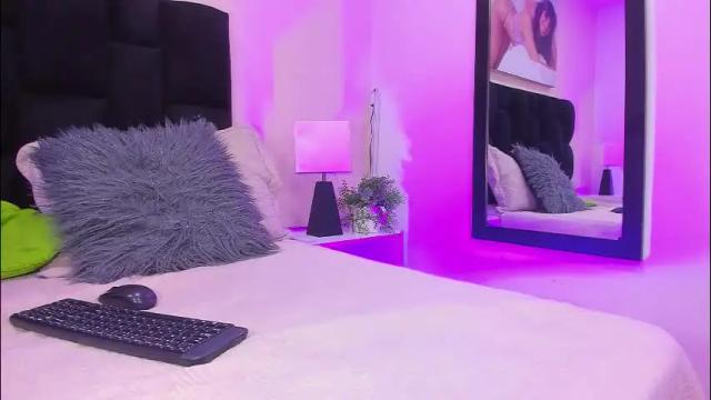 Image 7 of kamell_x26 Stream on Chaturbate on 2 months ago