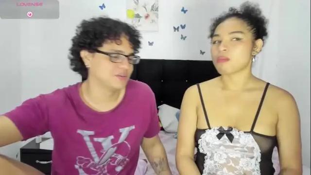 Image 2 of kami_chigiri Stream on Chaturbate on 2 months ago