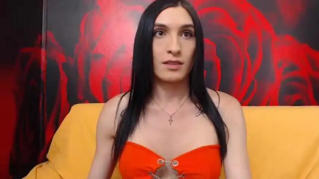 Image 7 of kamila_doll Stream on Chaturbate on 6 months ago