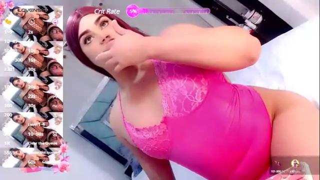 Image 4 of kamila_hill Stream on Chaturbate on 1 month ago