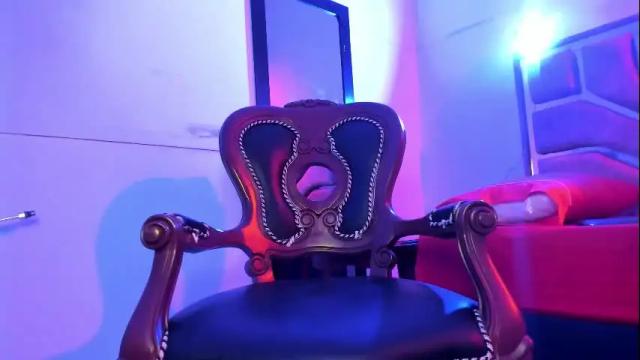 Image 8 of kamilasaavedra Stream on Chaturbate on 1 month ago