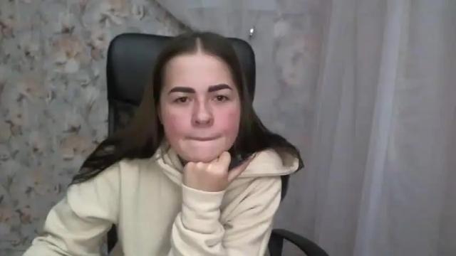 Image 6 of kamillahott Stream on Chaturbate on 19 months ago