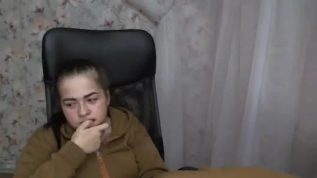 Image 12 of kamillahott Stream on Chaturbate on 19 months ago