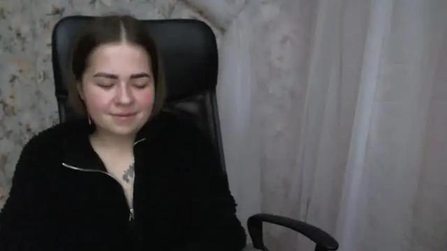 Image 12 of kamillahott Stream on Chaturbate on 19 months ago