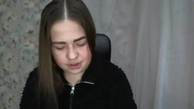 Image 2 of kamillahott Stream on Chaturbate on 19 months ago