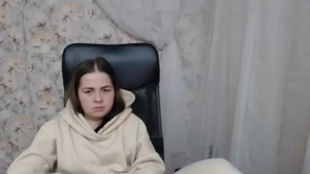 Image 7 of kamillahott Stream on Chaturbate on 18 months ago