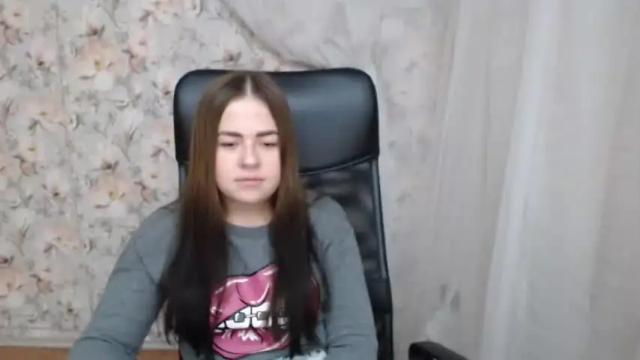 Image 6 of kamillahott Stream on Chaturbate on 18 months ago