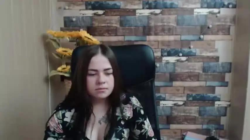 kamillahott Chaturbate